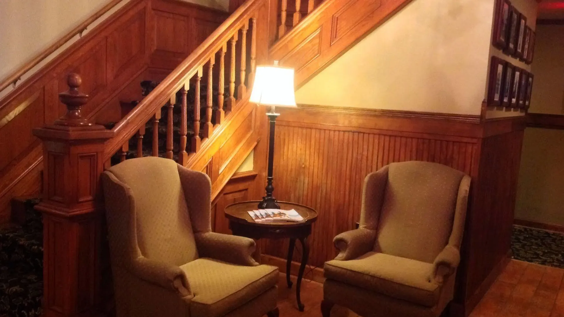 New World Inn Downtown Pensacola 3*,